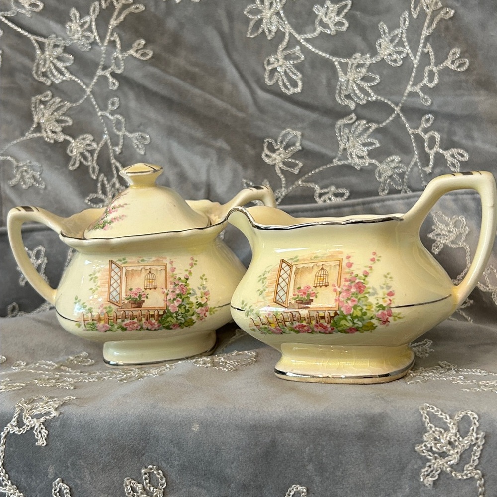 Lido WS George 1940's  Breakfast Nook GEOBRN  Fence, Window, Bird Canarytone